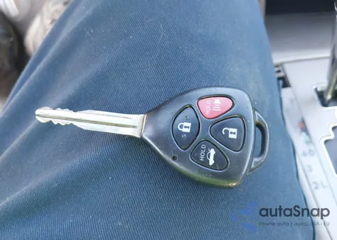 2008 Toyota Camry Le z USA, uszkodzony, nr VIN 4T1BE46K08U765929